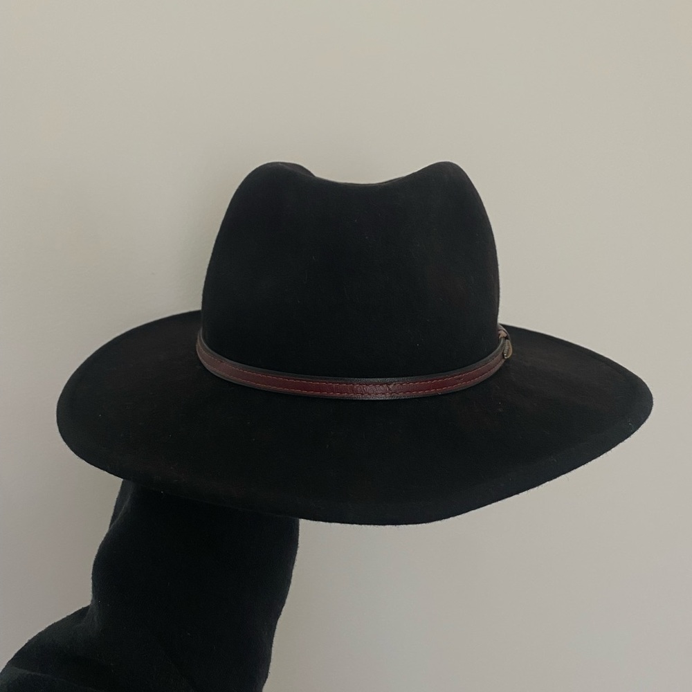 Black 100% wool Stetson crushable Hat with Brown Band